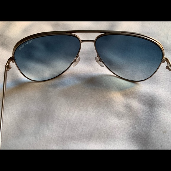 Tom Ford Erin sunglasses main image 4
